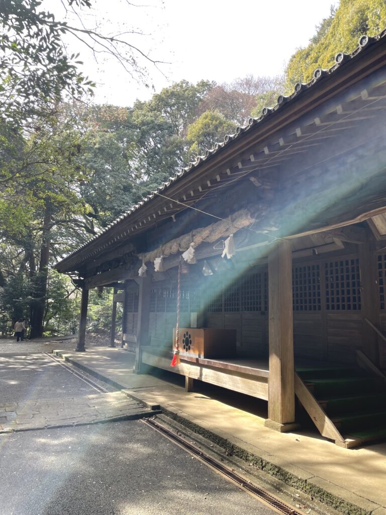 八菅山展望台広場へ看板