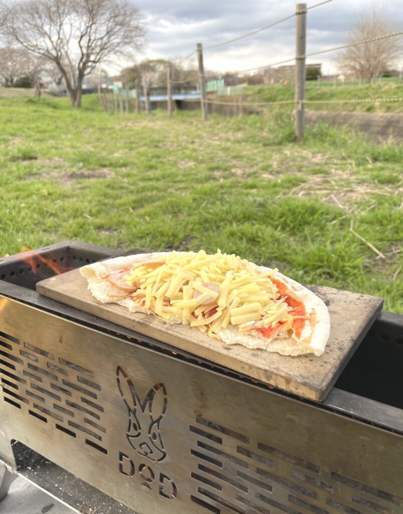 すけもえファイヤーとピザストーン