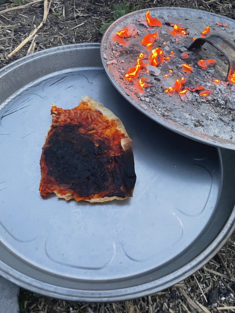 楽々ピザ焼きでピザの上側を焦がす