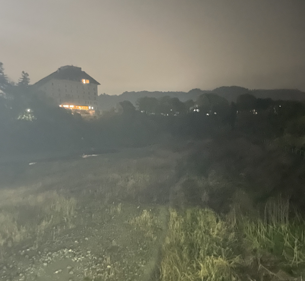 柳淵橋側からの風景